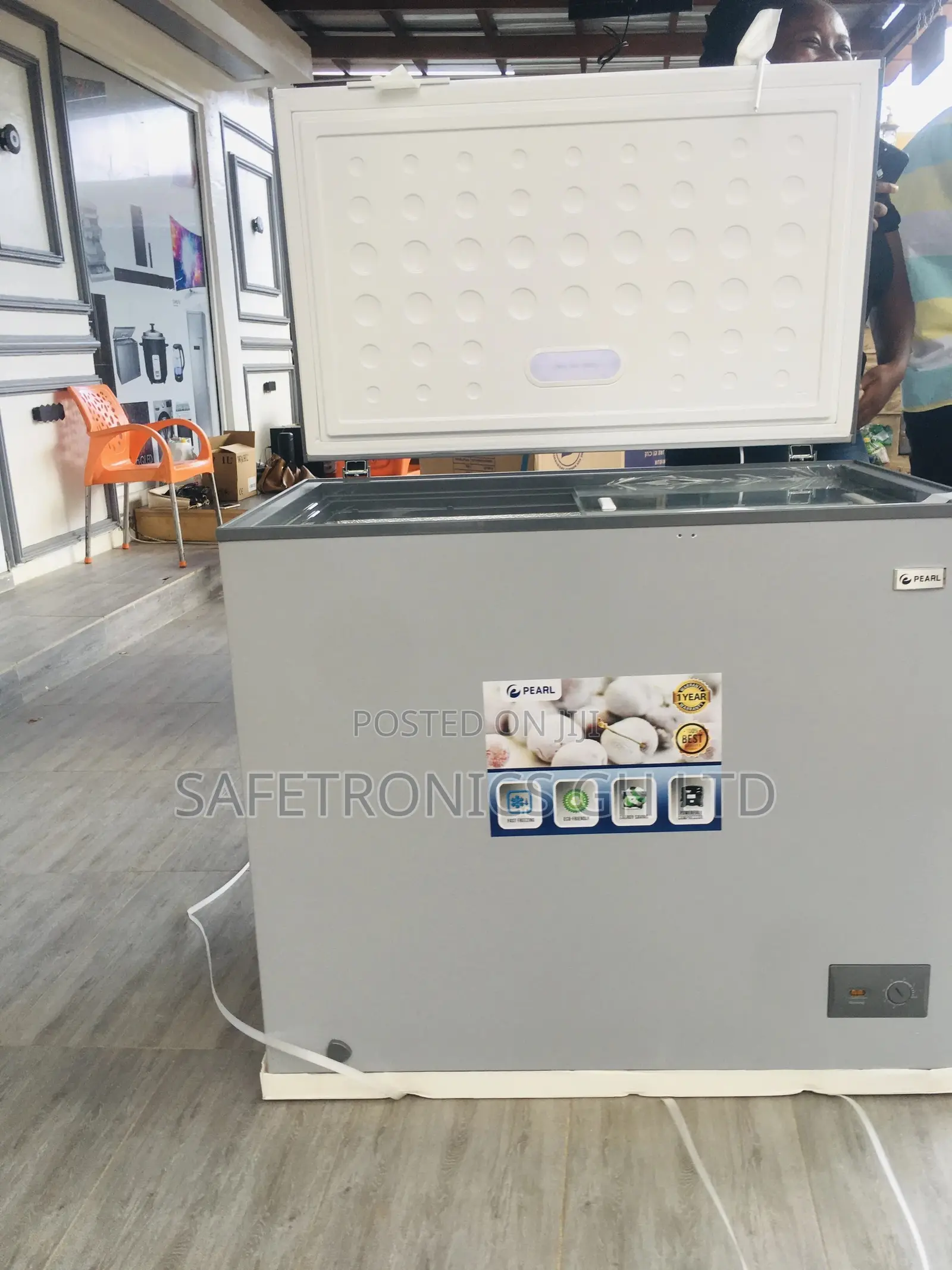 Pearl 200liters Single Door Chest Freezer PCF-240