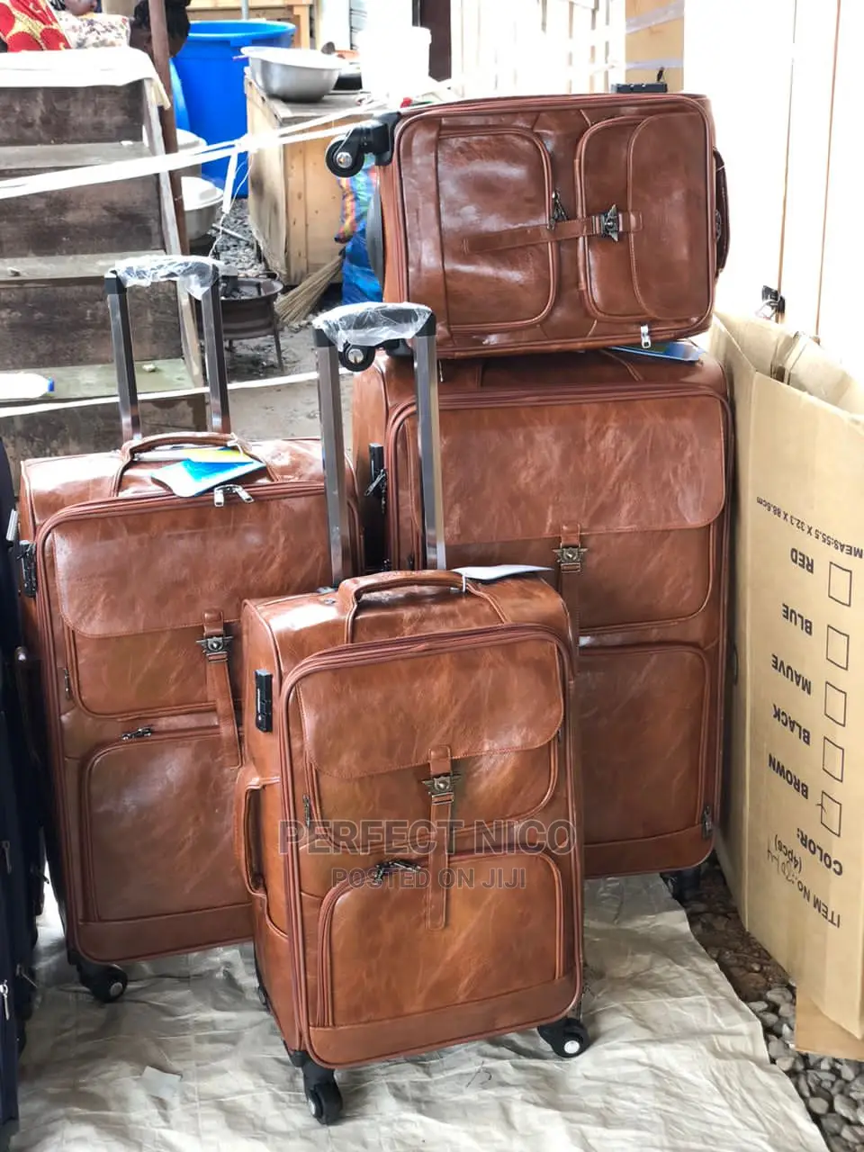 4set Genuine Leather Suitcase/Travelling Bags