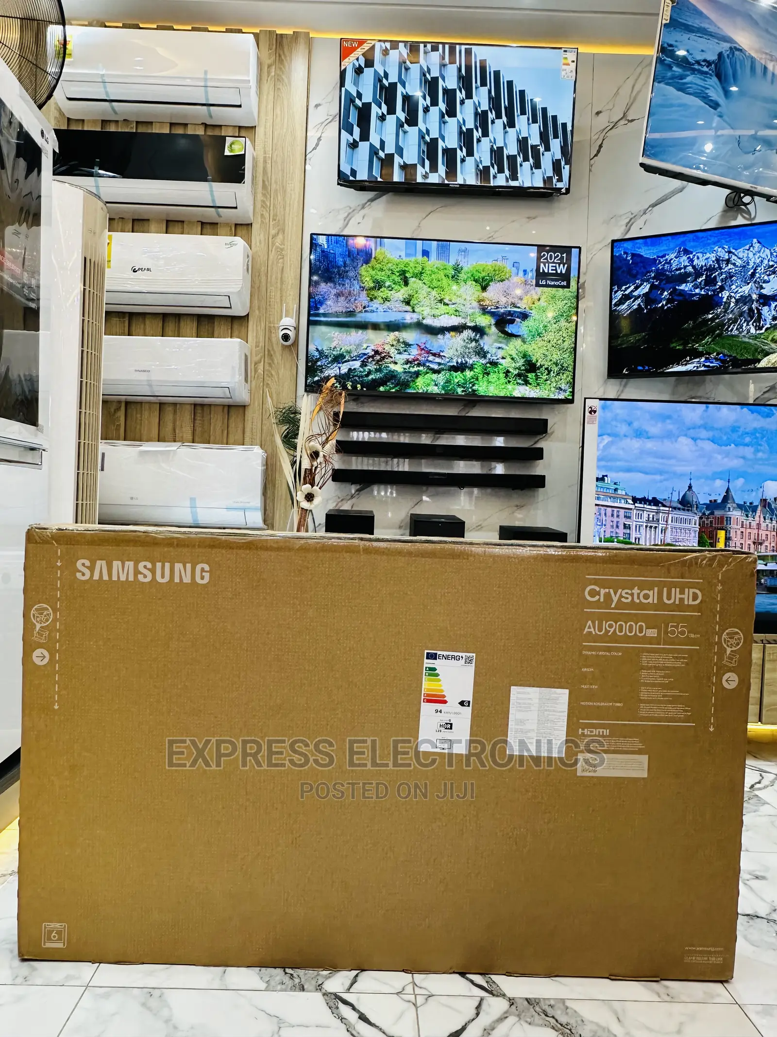 Dynamic Range Samsung UHD Display 55AU9000 Tv