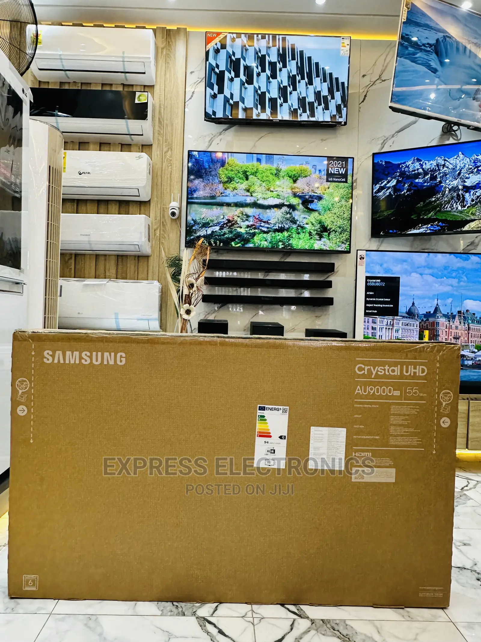 Dynamic Range Samsung UHD Display 55AU9000 Tv