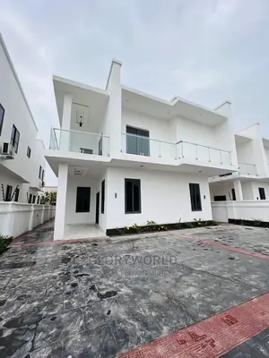 4bdrm House in Adjiriganor for sale