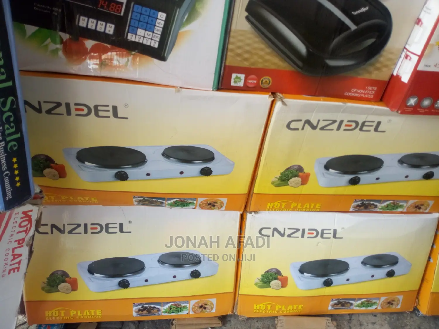 CNZIDEL TWO Electrical Plate, 2500 Watts, Silver