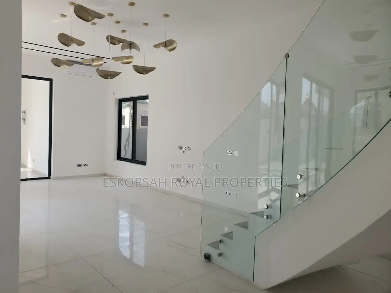 4bdrm House in East Legon, Adjiriganor for sale