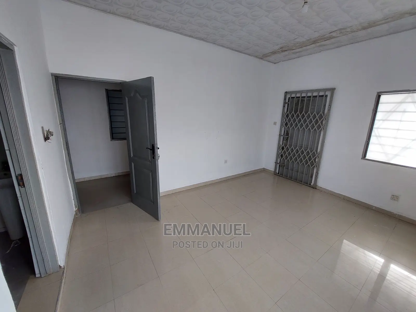 7bdrm House in Amasaman Shikpontele, Ga West Municipal for rent