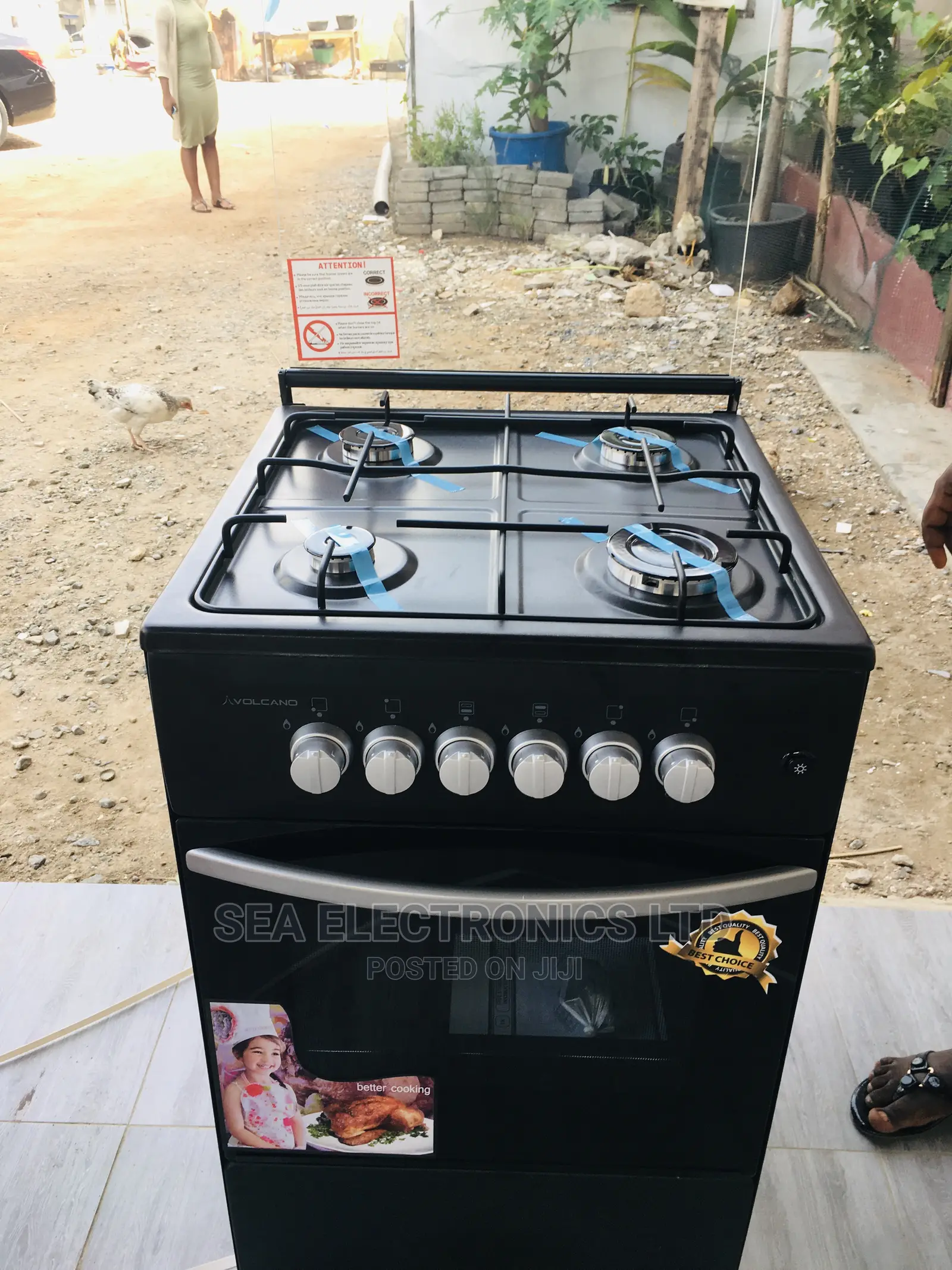 Newly Volcano 4 Burner Gas Cooker 50×50-Black