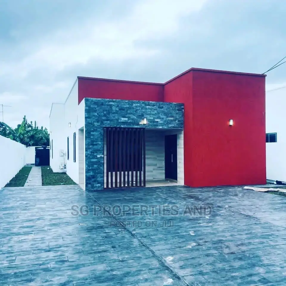 3bdrm House in Sakumono, Accra Metropolitan for Sale