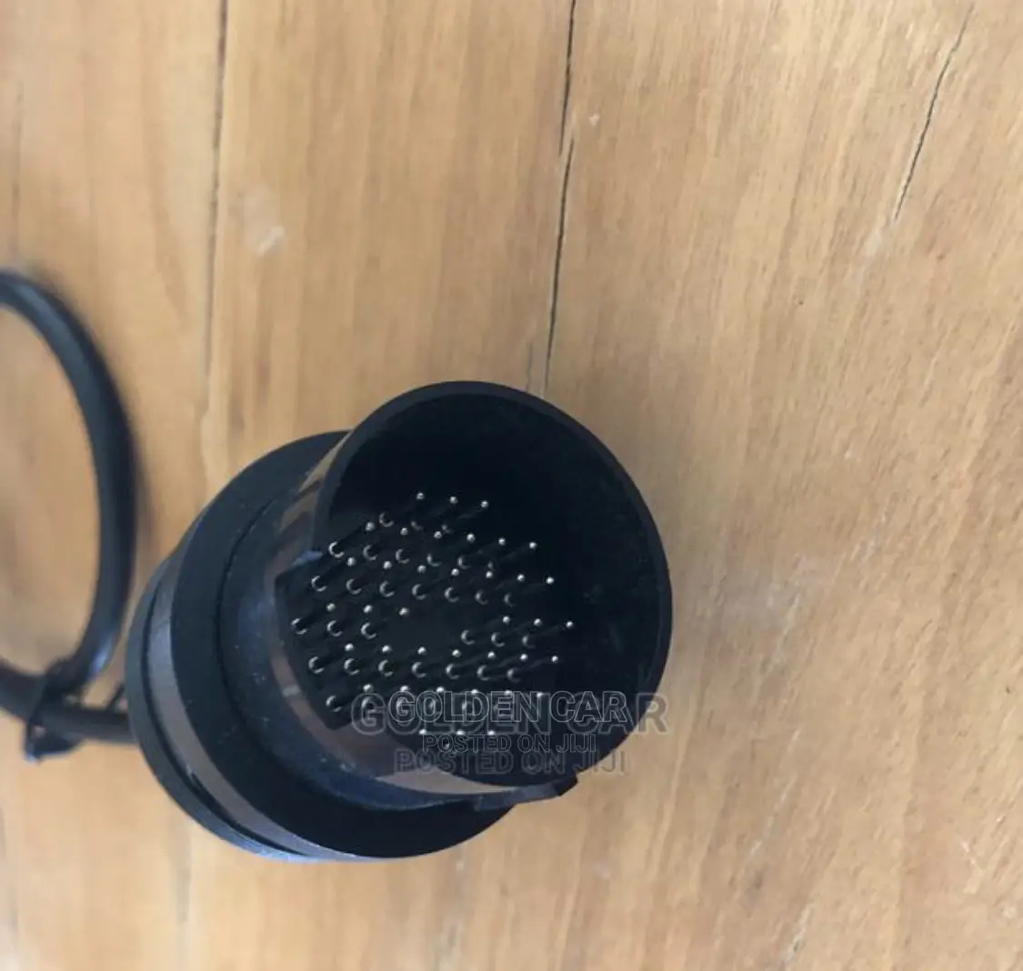Mercedes-Benz 38 Pin OBD2 Adapter
