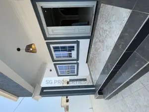 3bdrm House in Ecobank, Spintex for Sale