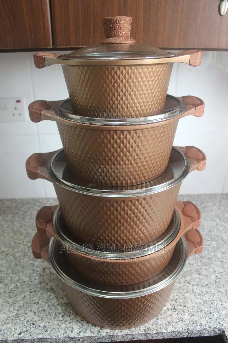 Original Momcoc Cookware Set