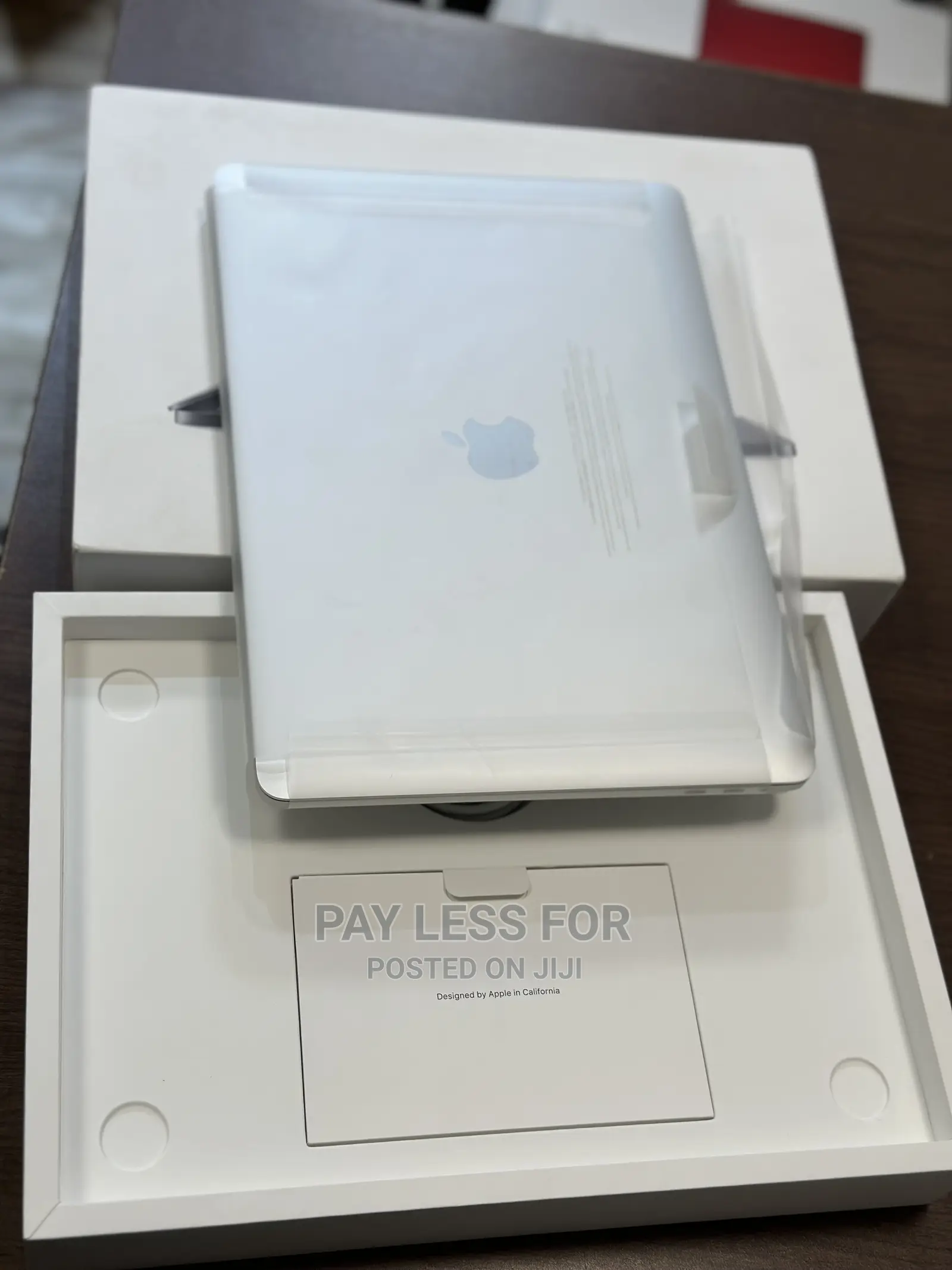 Laptop Apple MacBook Pro 2020 16GB Intel Core i5 SSD 1T
