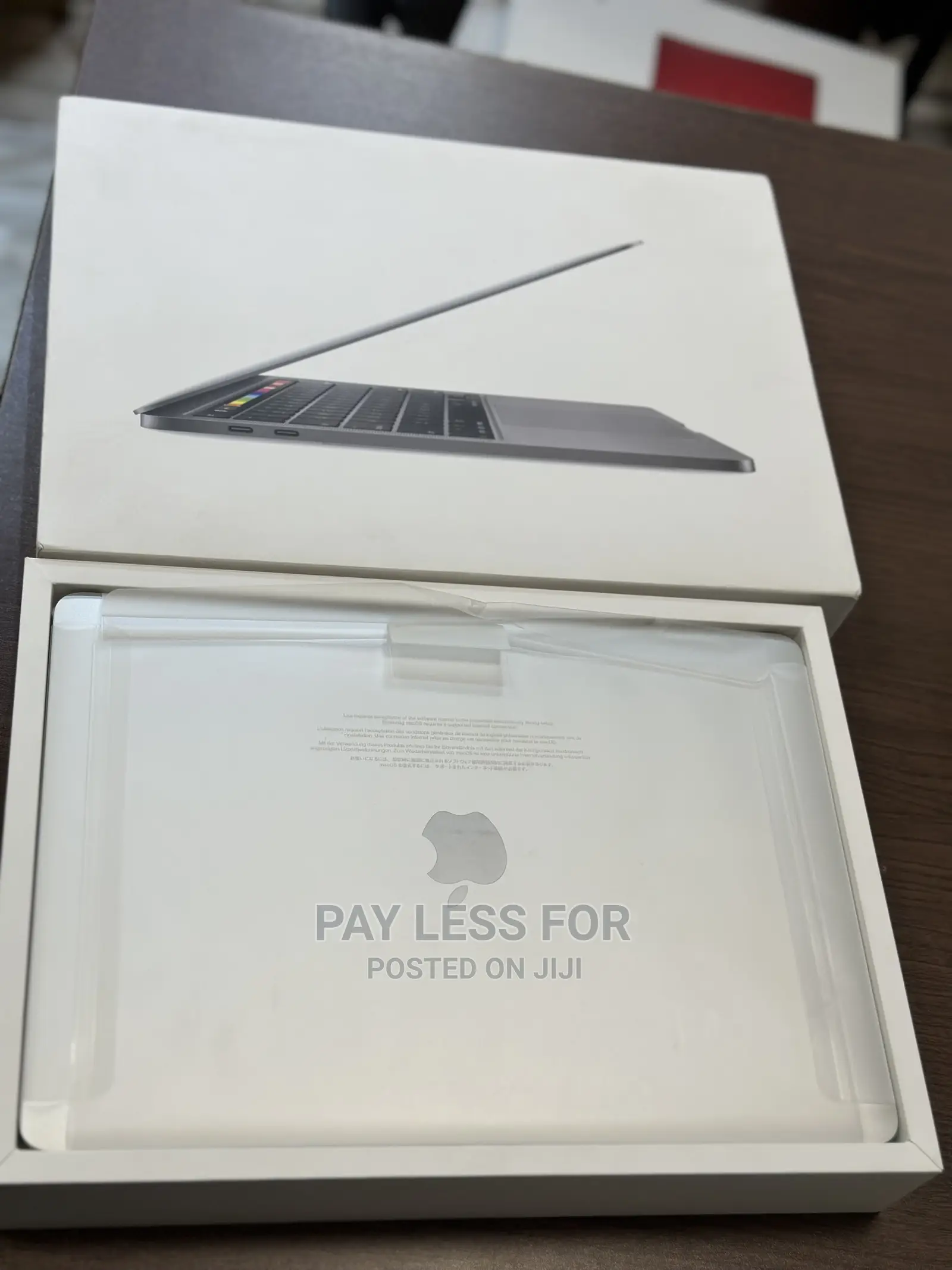 Laptop Apple MacBook Pro 2020 16GB Intel Core i5 SSD 1T