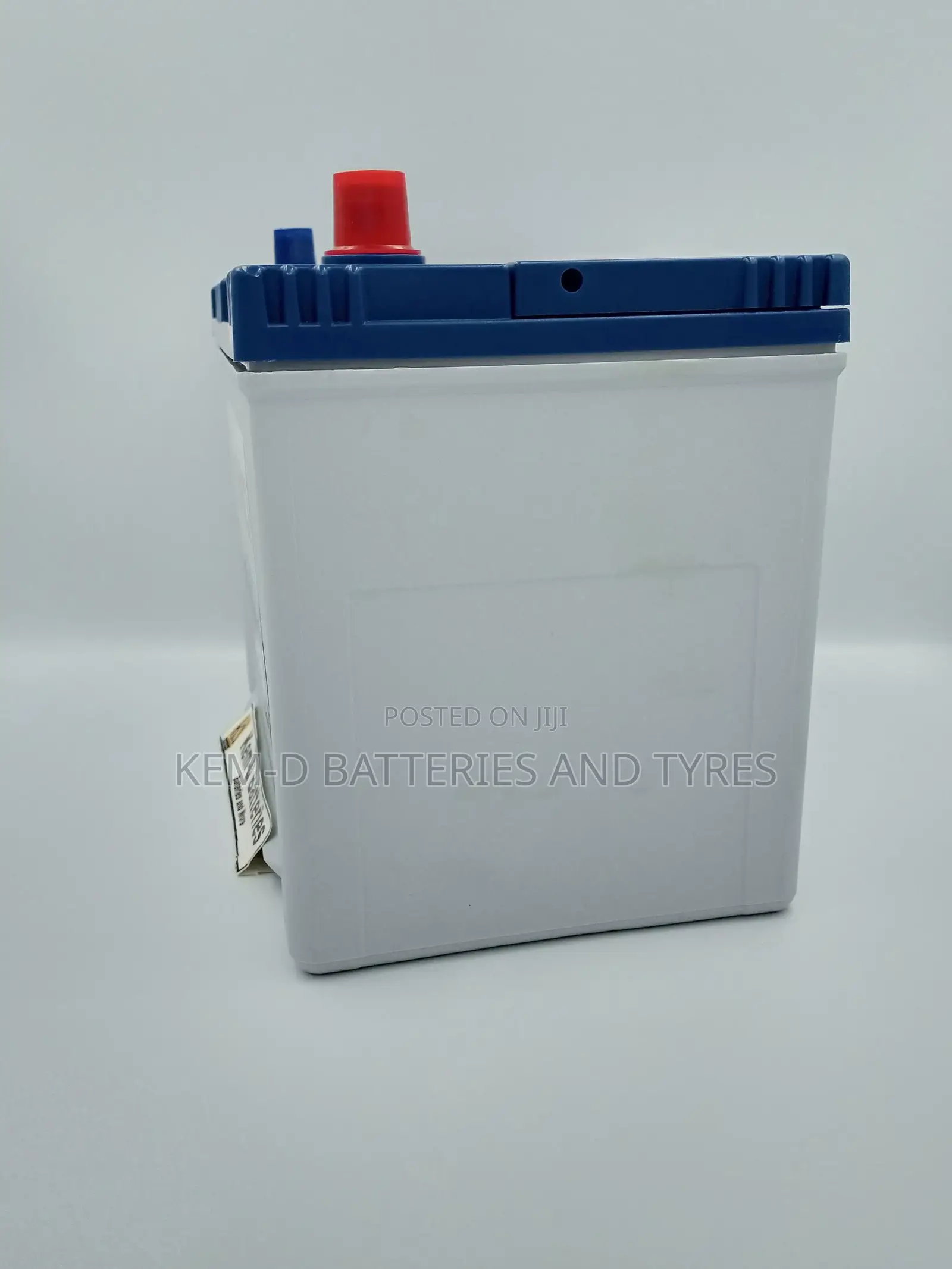 17 Plates Bosch Car Battery Block Type Land Cruiser