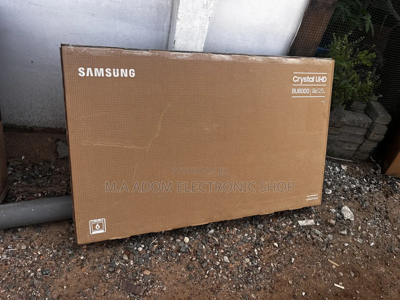 Dynamic Crystal Samsung 50" BU8000 Crystal UHD Smart TV