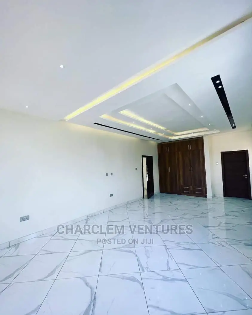 5bdrm House in Charclem Ventures, East Legon for Sale