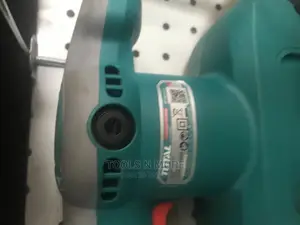 TOTAL Finishing Sander (320W)