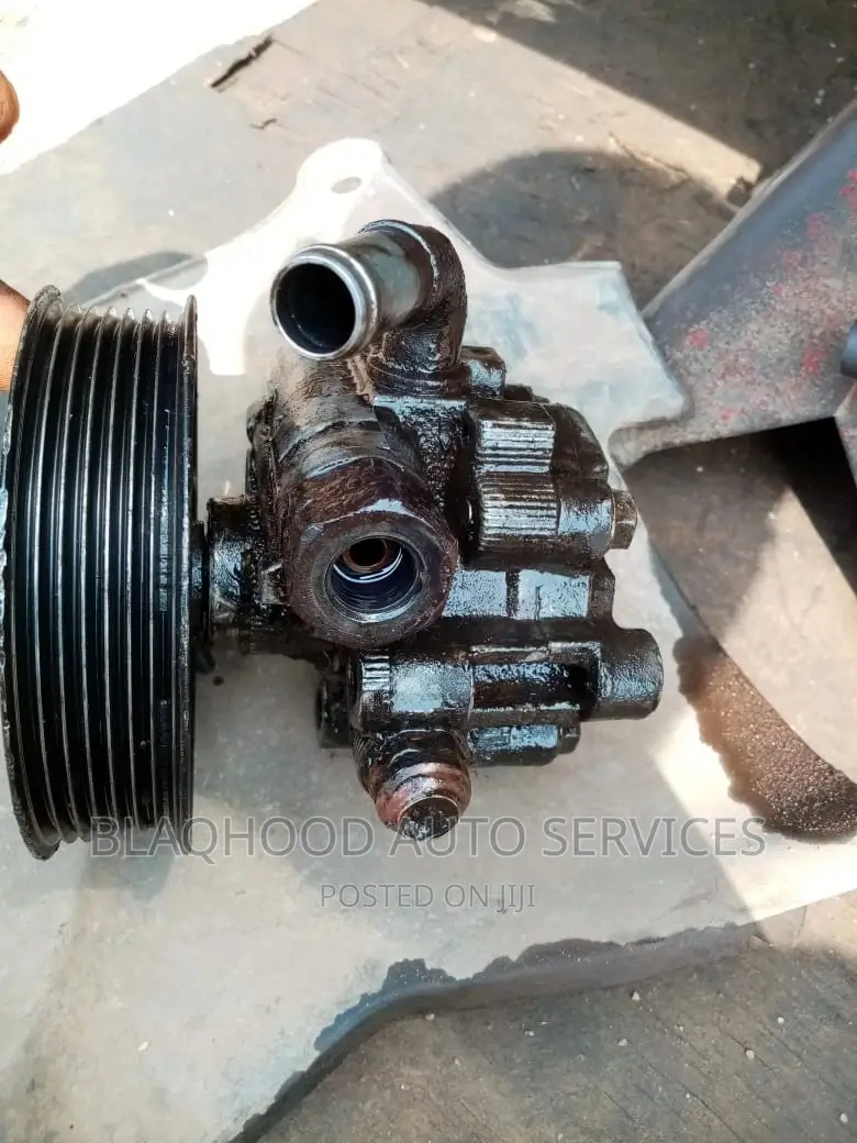Toyota Tacoma/Highlander/Hilux/Fortuner/ Power Steering Pump