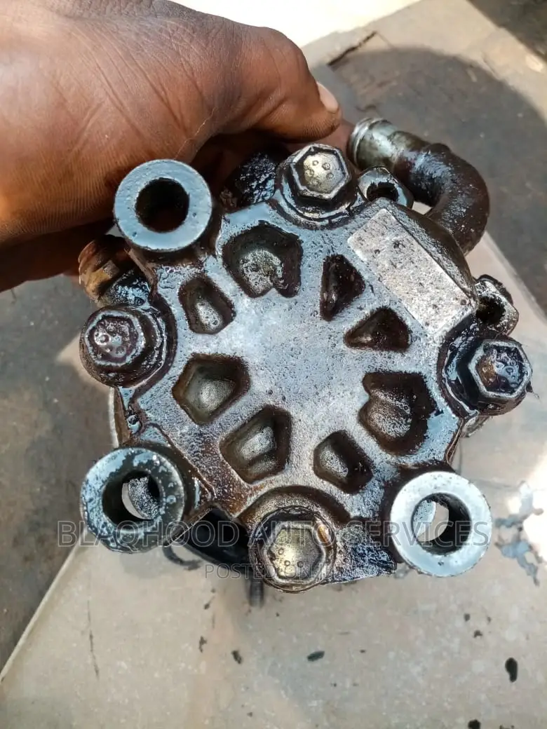 Toyota Tacoma/Highlander/Hilux/Fortuner/ Power Steering Pump