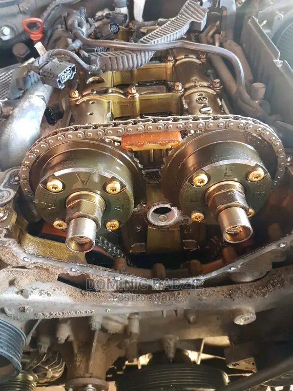 Mercedes Benz Mechanic Shop