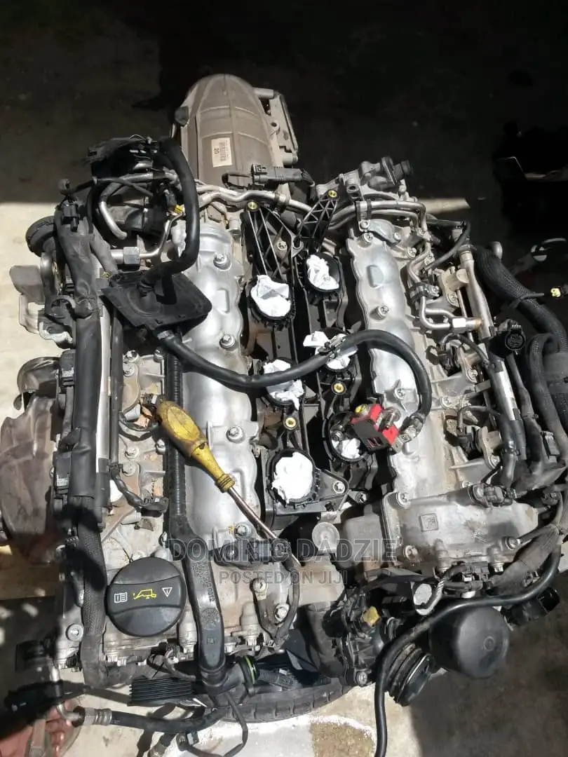 Mercedes Benz Mechanic Shop
