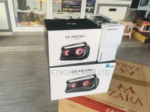 LG XBOOM Go Portable Bluetooth Speaker PL7 - LED Lighting A