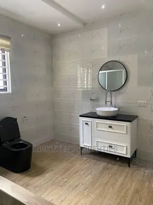 9bdrm Mansion in Rightkey, Kumasi Metropolitan for Sale