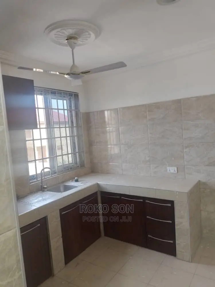 2bdrm Apartment in Dr Roko, Awoshie for rent