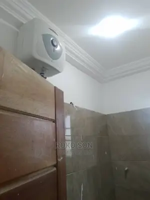 2bdrm Apartment in Dr Roko, Awoshie for rent