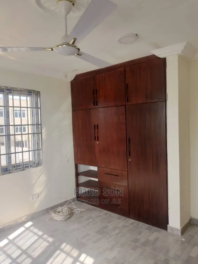 2bdrm Apartment in Dr Roko, Awoshie for rent