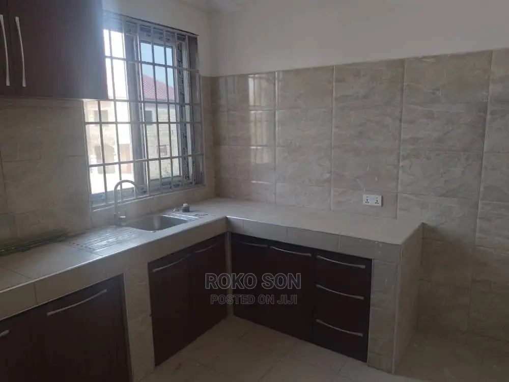 2bdrm Apartment in Dr Roko, Awoshie for rent