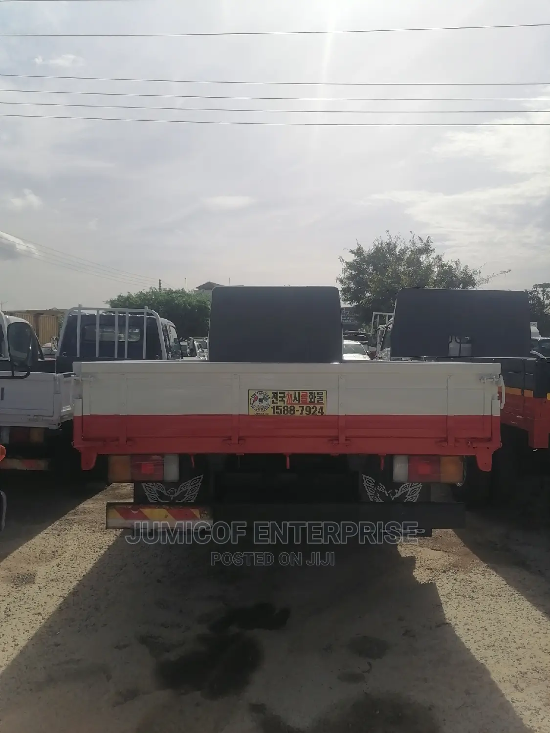Hyundai 5 Ton Truck (Old Type)