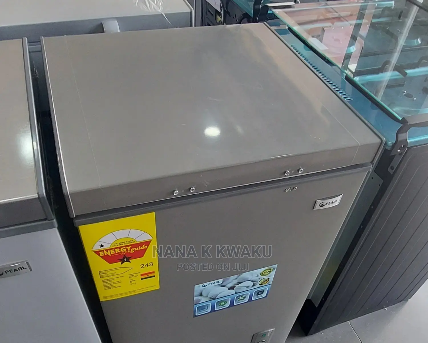New_pearl 100ltrs Chest Freezer