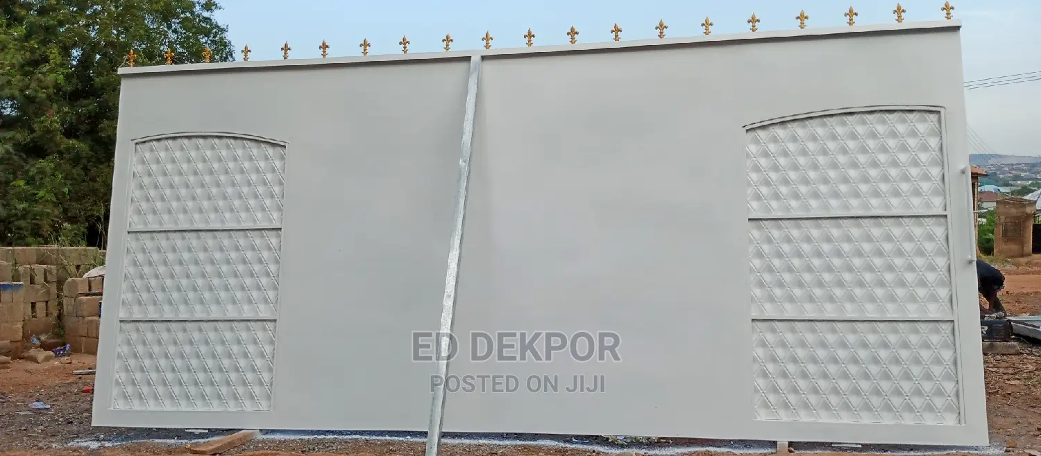 H Metal Sliding Gate