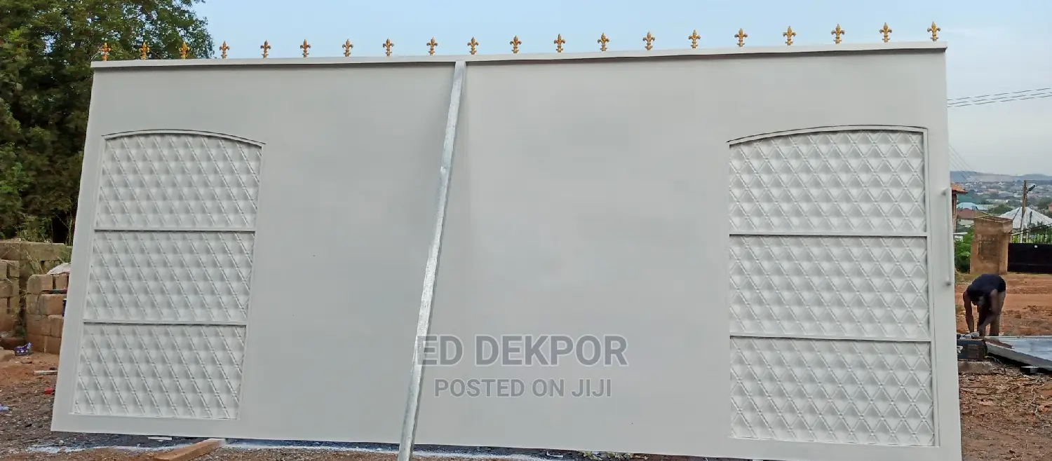 H Metal Sliding Gate