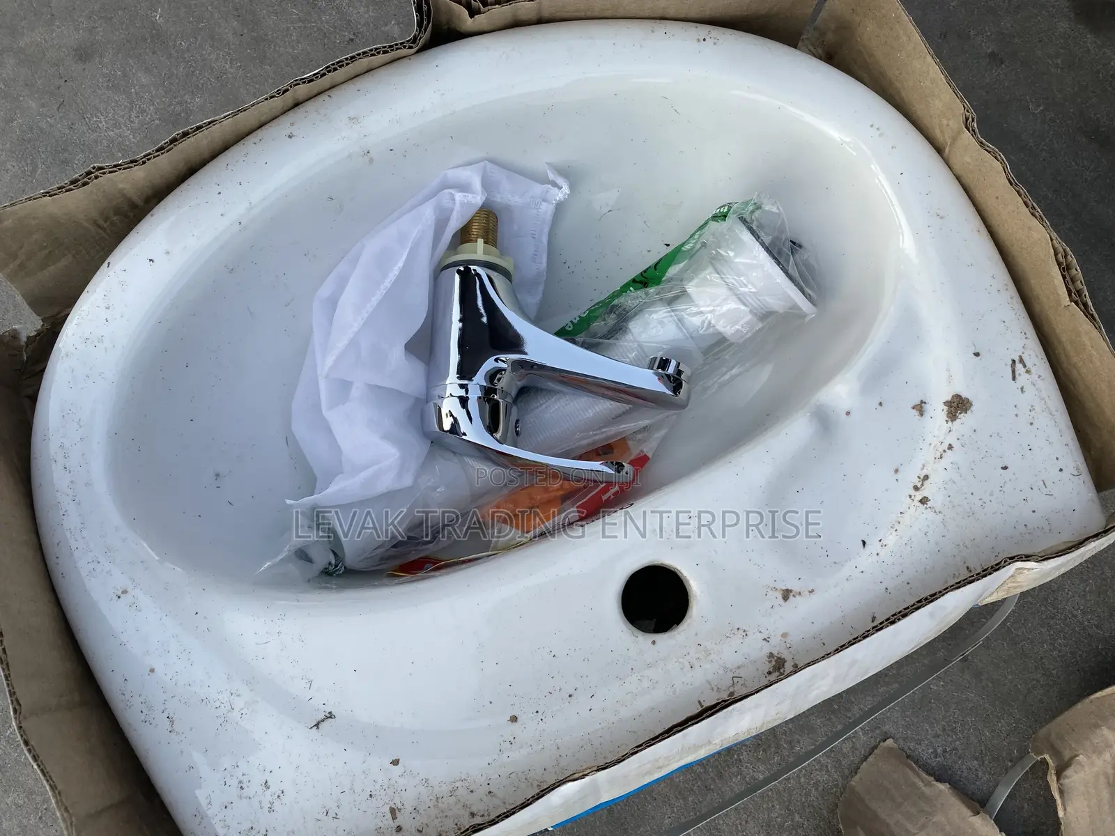 Ceramic Wash Hand Basin