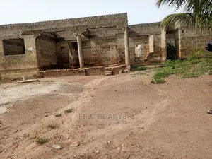 Uncompleted Five Bedrooms for Sale at Asuofia