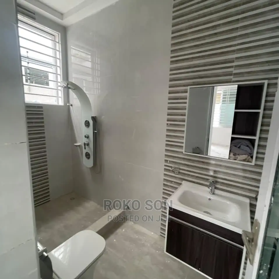 4bdrm Duplex in Dr Roko, Ashaley Botwe for Sale
