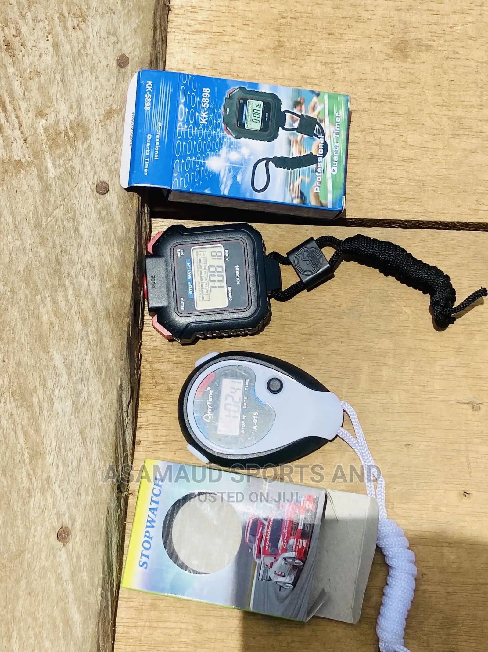 Original Stop Watch for Sport Person at Cool Price