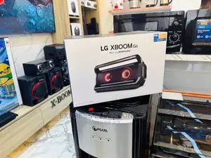 Multi-Color Lighting X-Grip Design LG XBOOM GO PK7 40 WATT