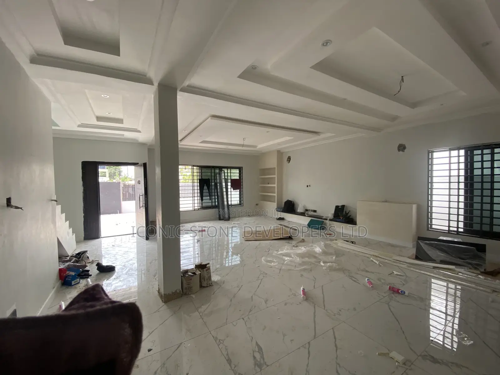 4bdrm House in Lakeside, Ashaley Botwe for Sale