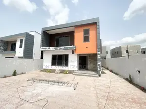 4bdrm House in Lakeside, Ashaley Botwe for Sale