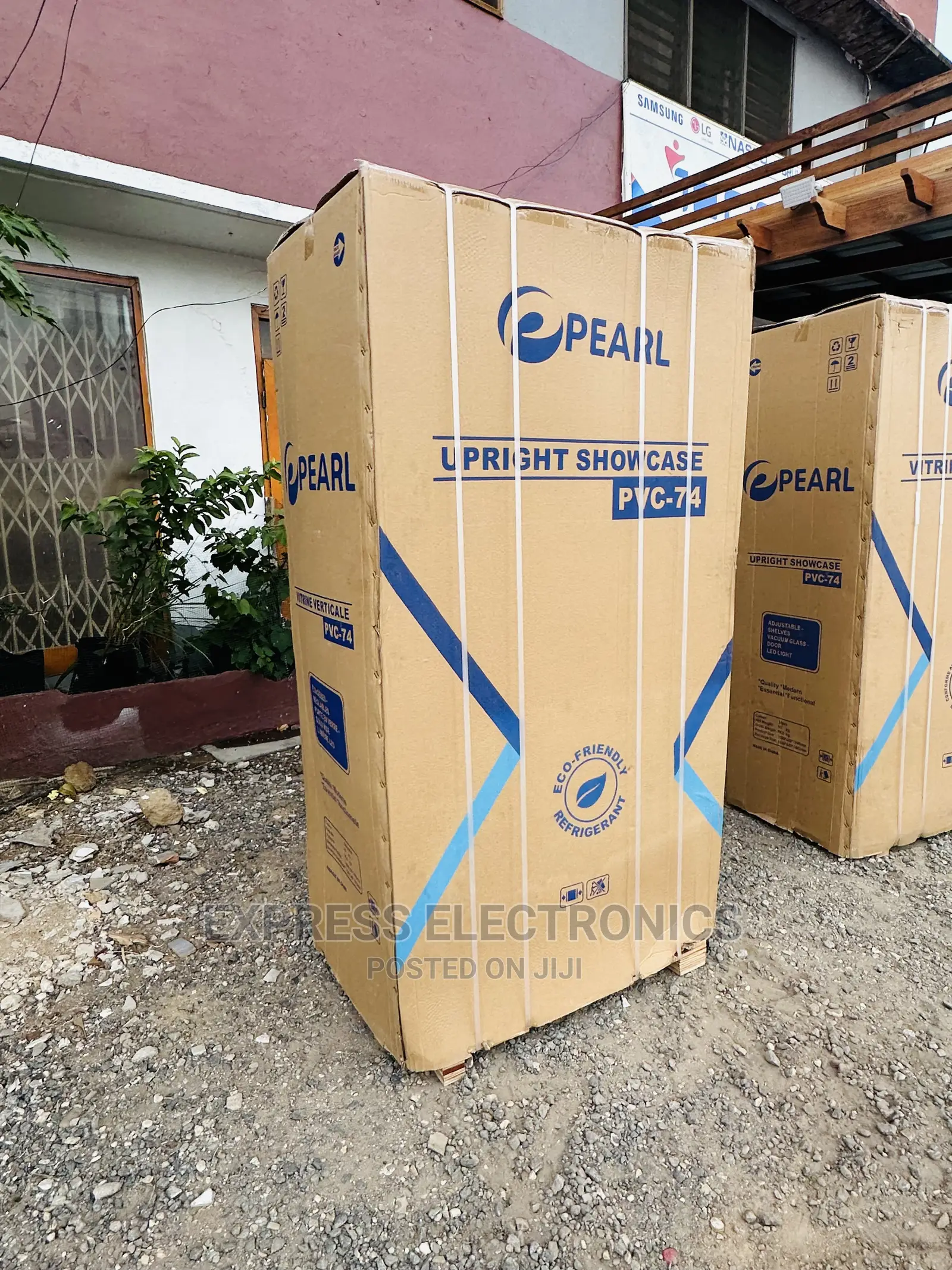 New Arrivals of Display Vertical Pearl PVC-74 Fridge