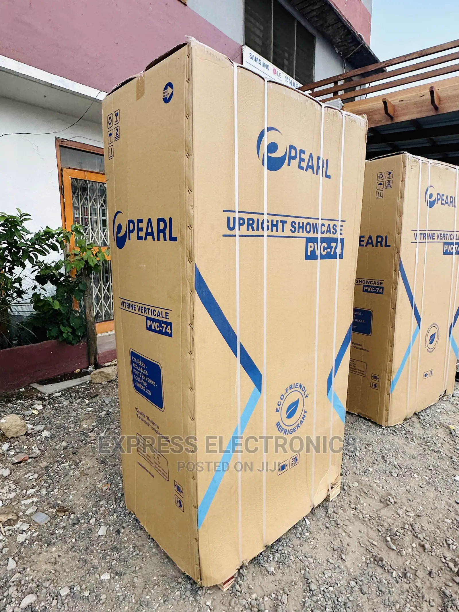 Call for Newly Display Fridge Pearl White PVC-74
