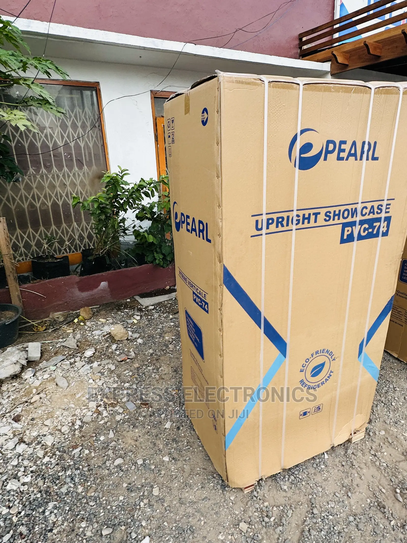 Available Now at 10gig Pearl PVC-74 Display Fridge