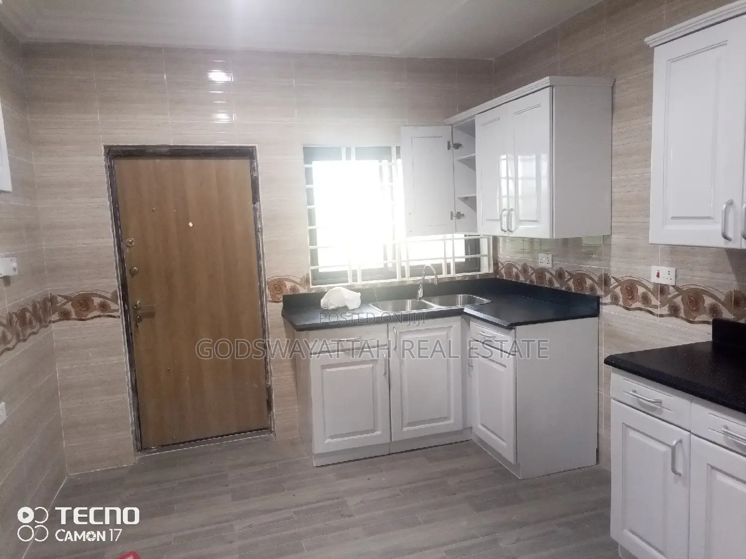 2bdrm Apartment in East Legon for rent