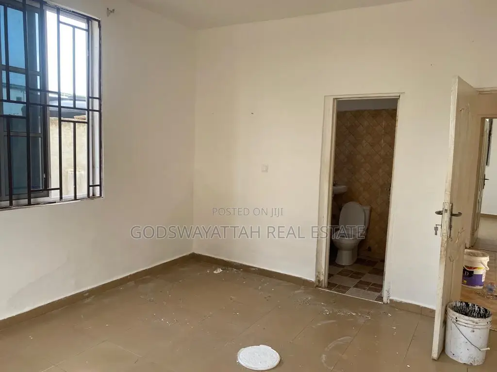 2bdrm Apartment in East Legon for rent