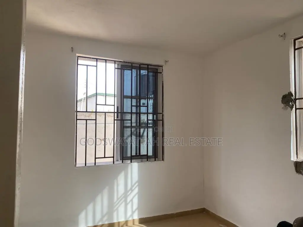 2bdrm Apartment in East Legon for rent