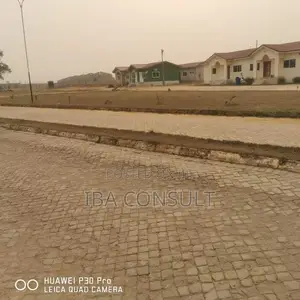 Estate Lands for Sale at East Amrahia.