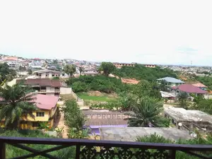 4bdrm House in Takoradi West Fijai for sale