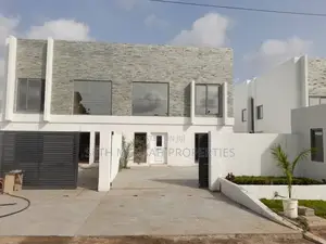 4bdrm Mansion in SKM Property, Dzorwulu for Sale