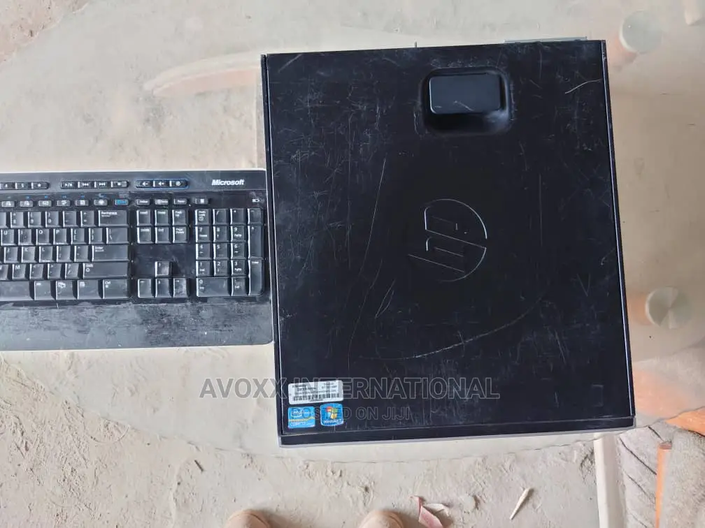 Desktop Computer HP 4GB Intel Core I7 HDD 1T